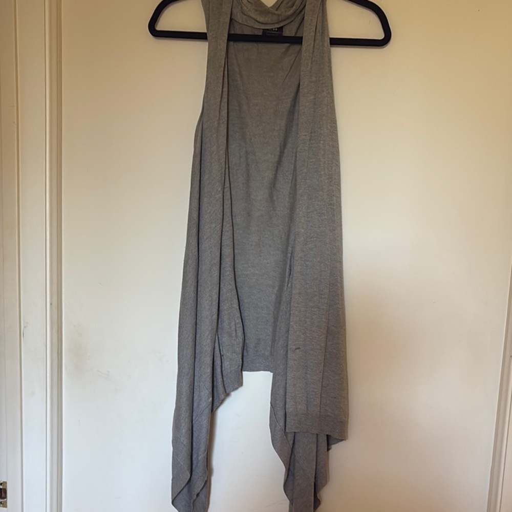 Gray Sleeveless Drape Vest